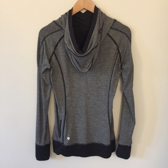 Lululemon | Think Fast Hoodie - Picture 5 of 9